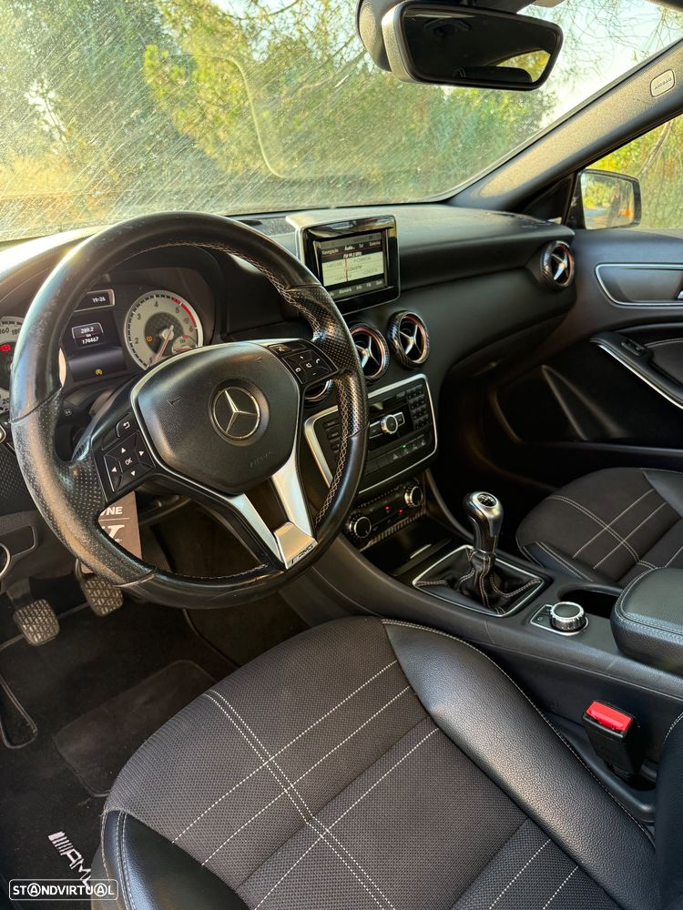 Mercedes-Benz A 200 - 25