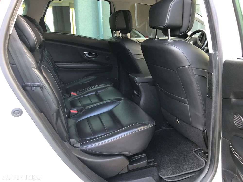 Renault Scenic ENERGY dCi 130 INITIALE PARIS - 11