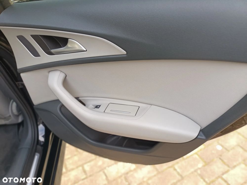 Audi A6 Avant 2.0 TDI Ultra S tronic - 33