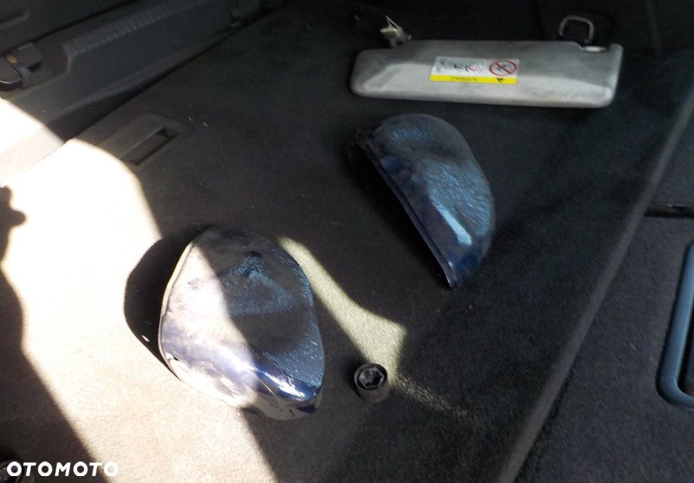 Volkswagen Golf - 28