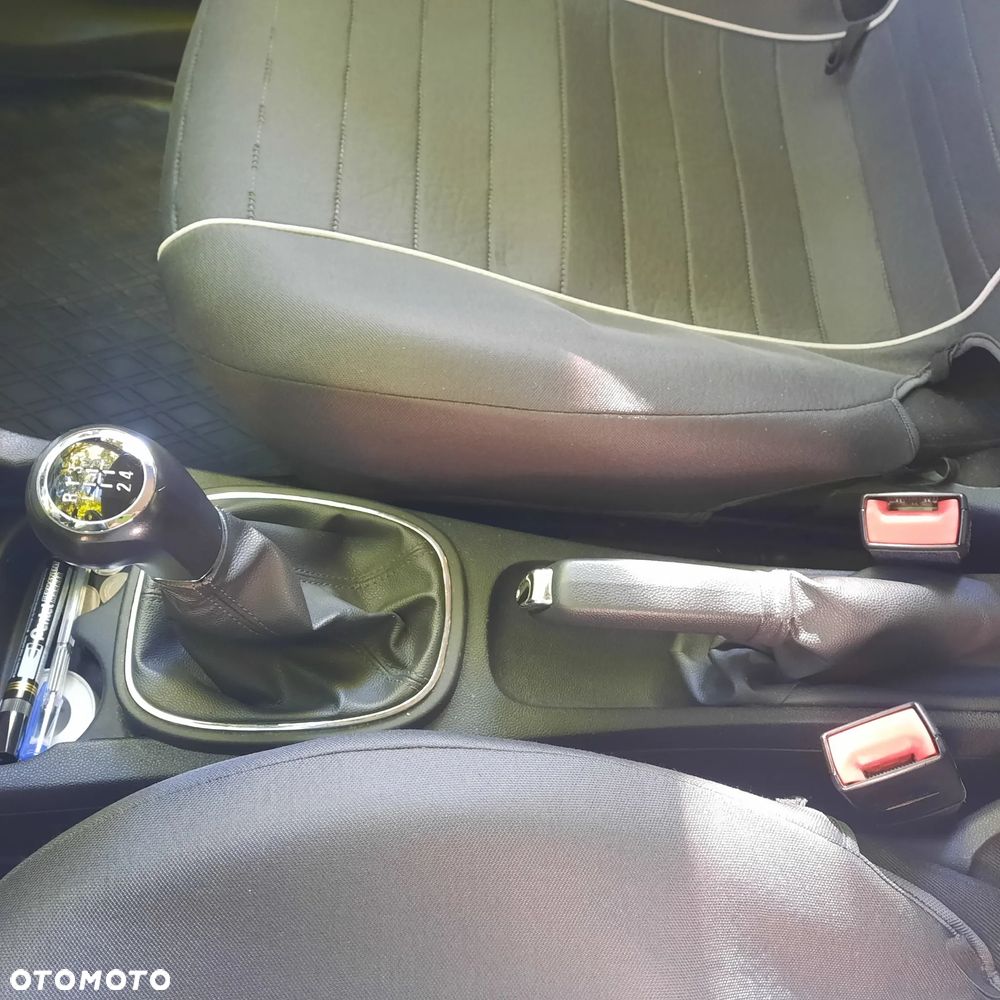 Opel Corsa 1.2 16V Enjoy - 9