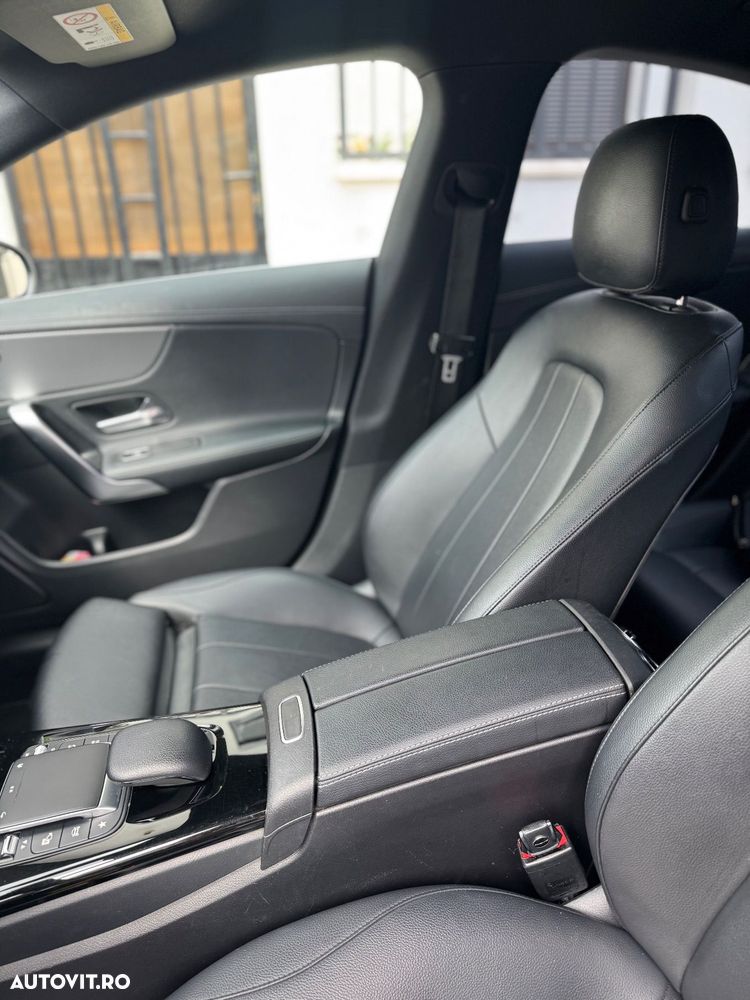 Mercedes-Benz CLA 180 d Coupe - 28