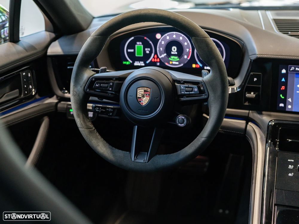 Porsche Panamera 4S E-Hybrid - 24