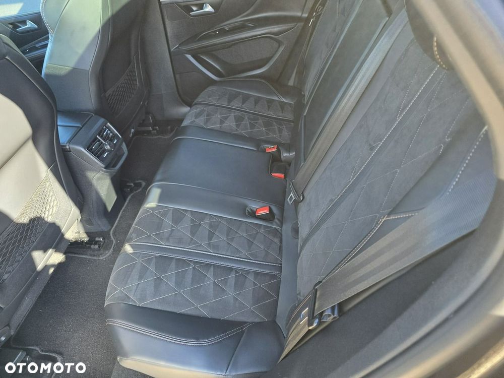Peugeot 3008 - 17