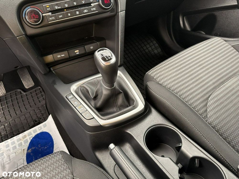 Kia Ceed - 17