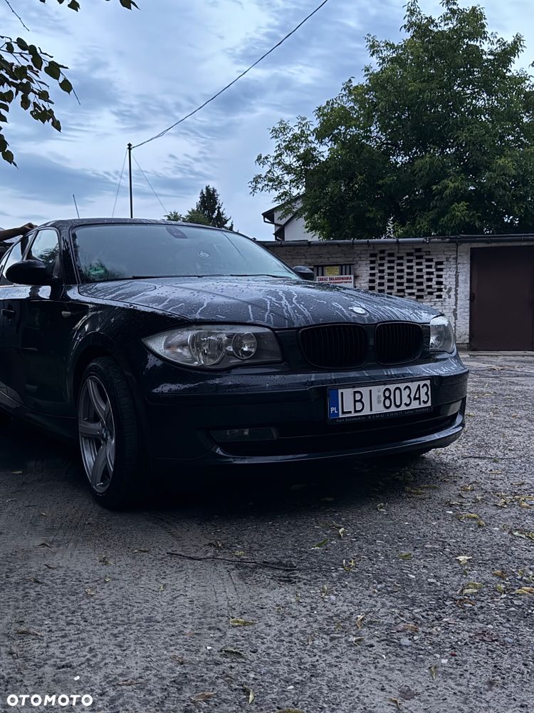 BMW Seria 1 120i - 13