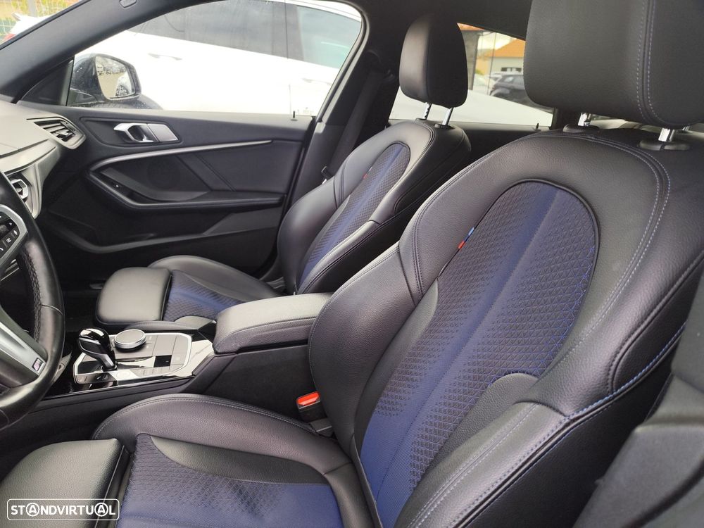 BMW 216 Gran Coupé d Pack Desportivo M - 18