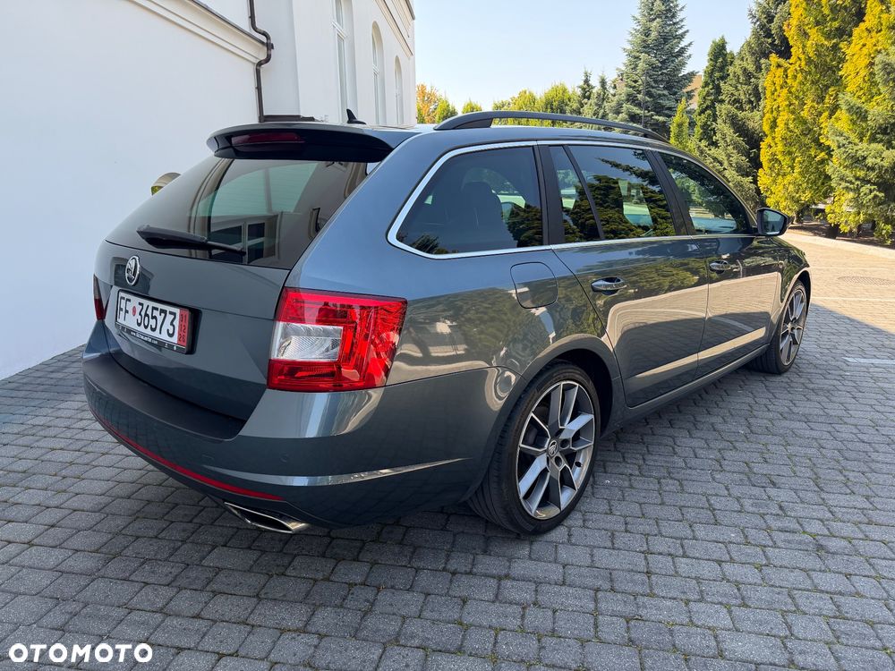 Skoda Octavia 2.0 TSI (Green tec) RS - 10