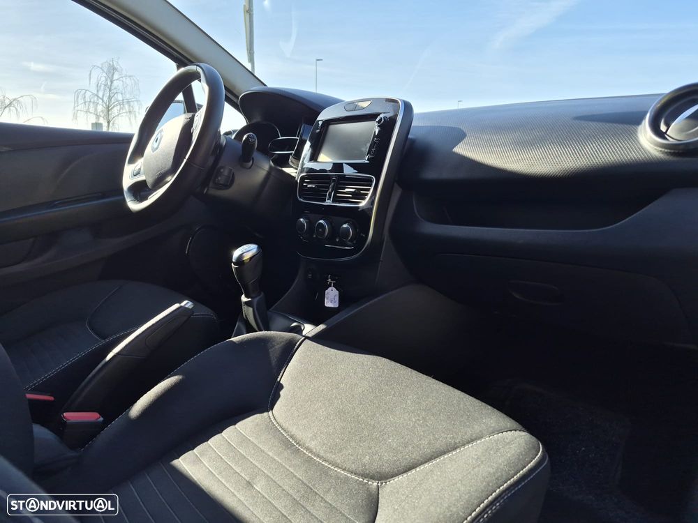 Renault Clio Sport Tourer 0.9 TCe Limited Edition - 10