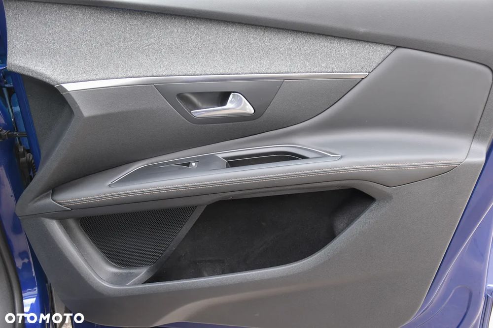Peugeot 3008 BlueHDi 150 Stop & Start Allure - 24