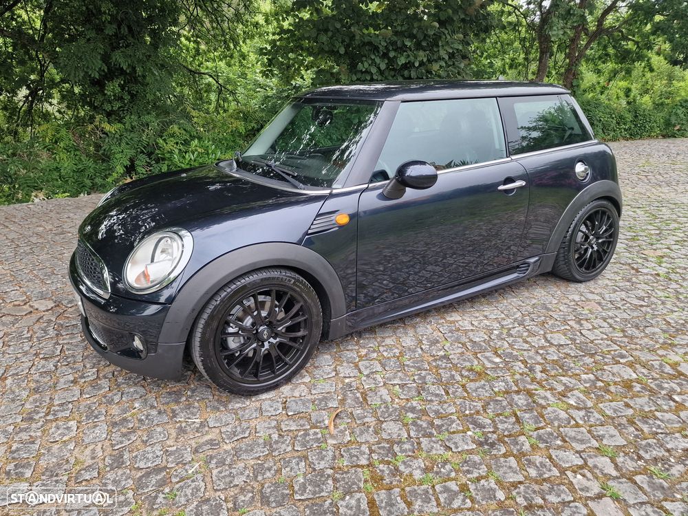MINI 3 Portas Cooper D - 2