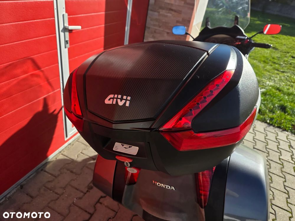 Honda Deauville - 11