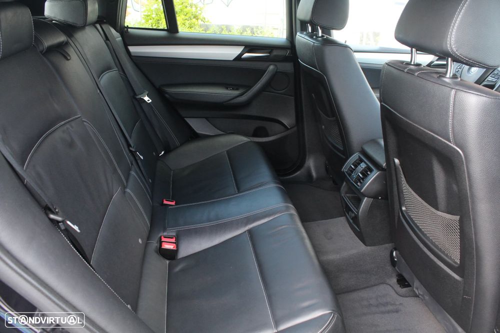 BMW X4 30 d xDrive Pack M - 11