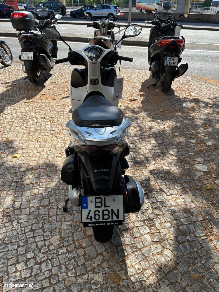 Honda SH 125 MODE - 2