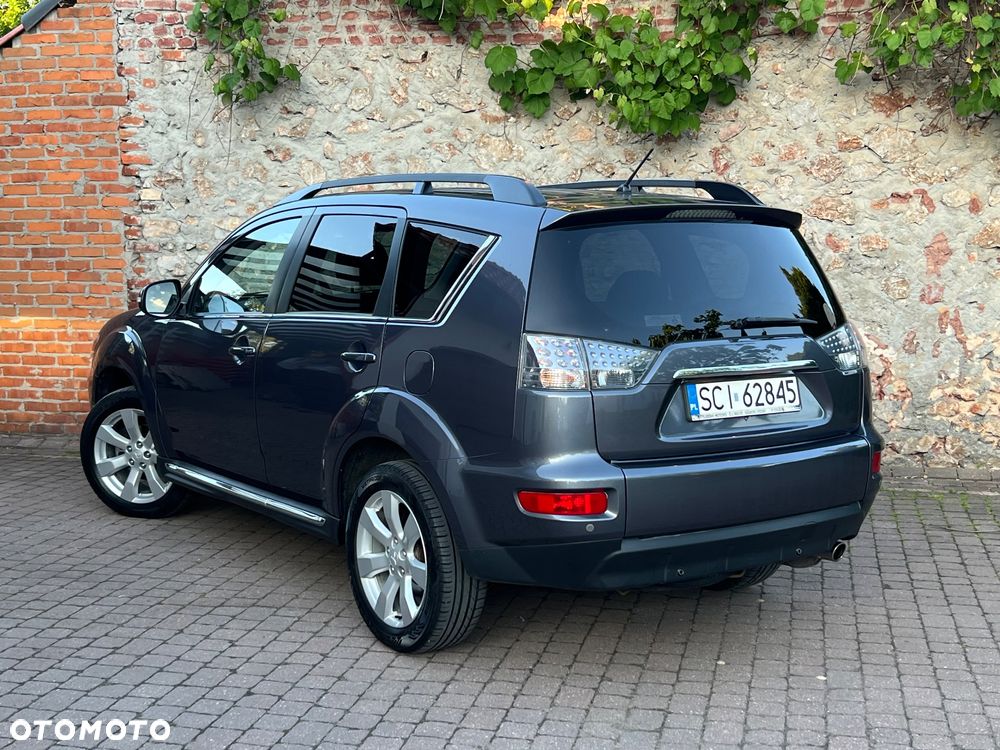 Mitsubishi Outlander 2.0 Intense 2WD - 3