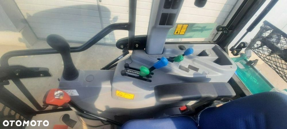 New Holland Boomer 50C - 10