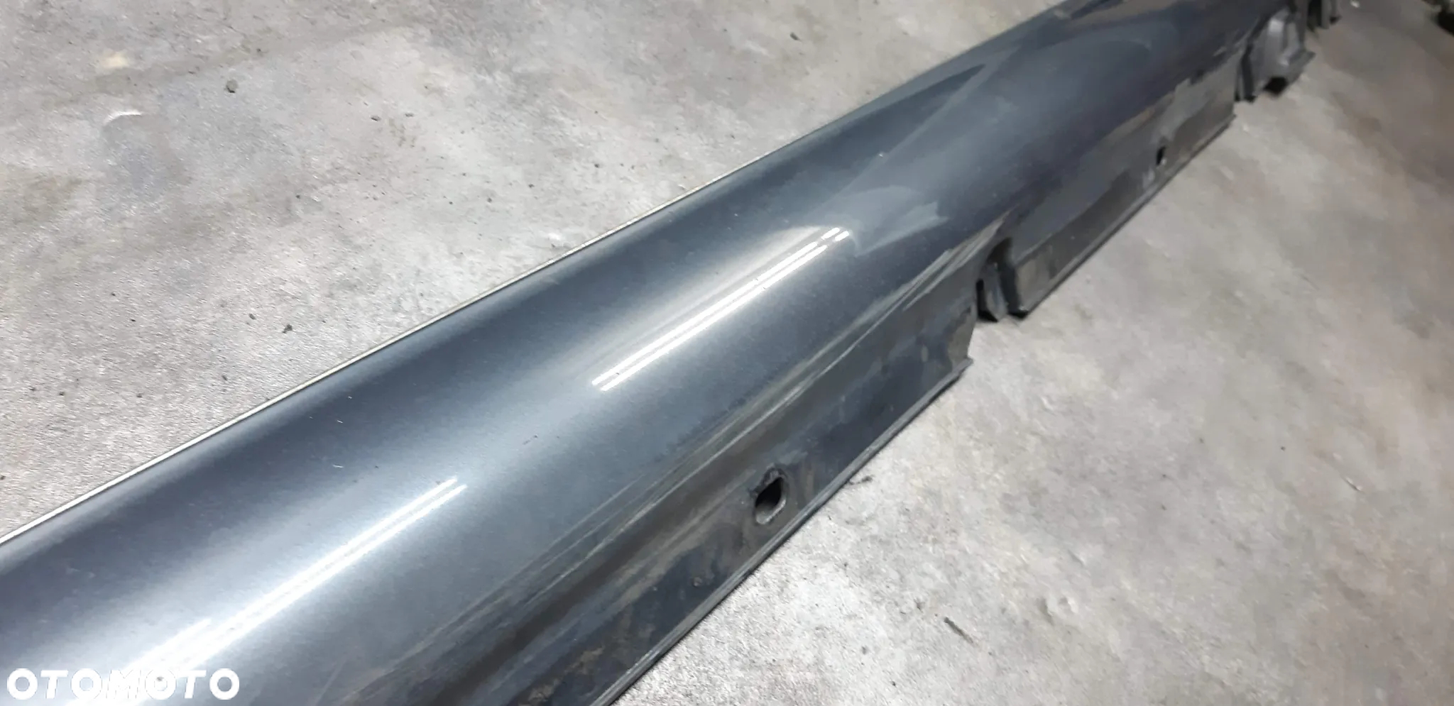 Listwa progowa lewa 755 A2056900740 Mercedes W205 2.2 diesel 2014r sedan - 3