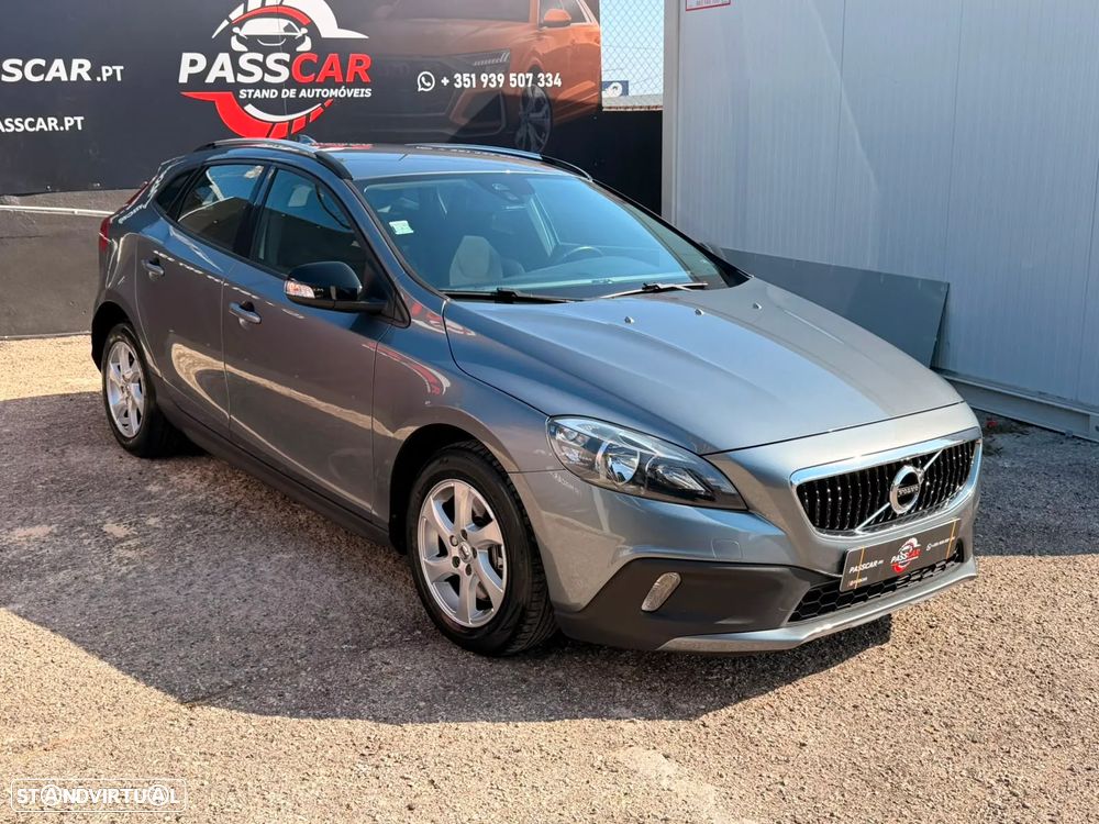 Volvo V40 2.0 D2 Momentum - 2