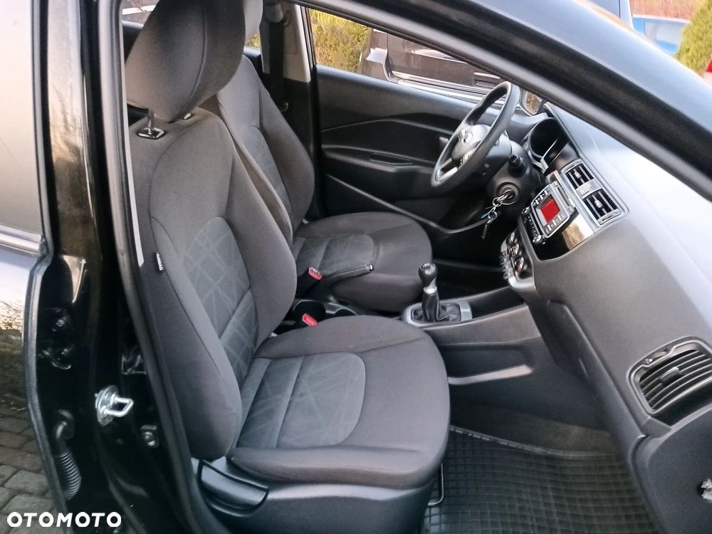 Kia Rio 1.2 Edition 7 - 16