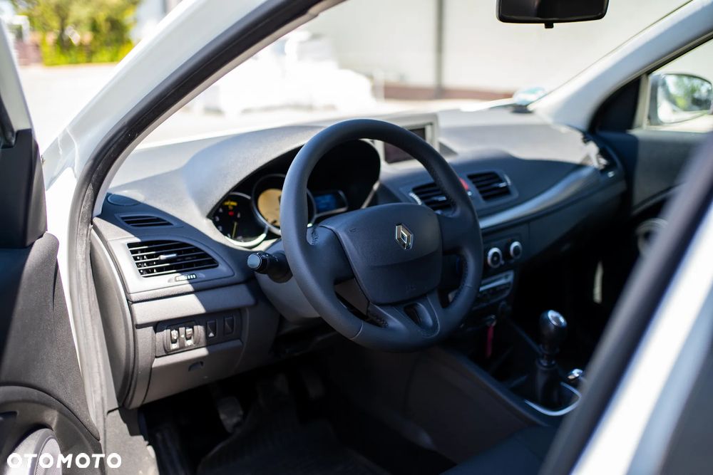 Renault Megane dCi 130 FAP Expression - 10