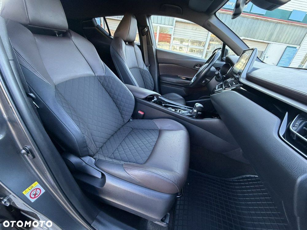 Toyota C-HR - 36