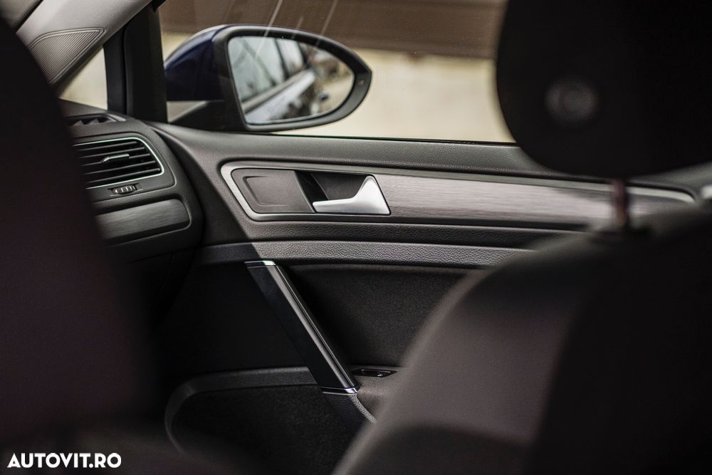 Volkswagen Golf 1.0 TSI Trendline - 24