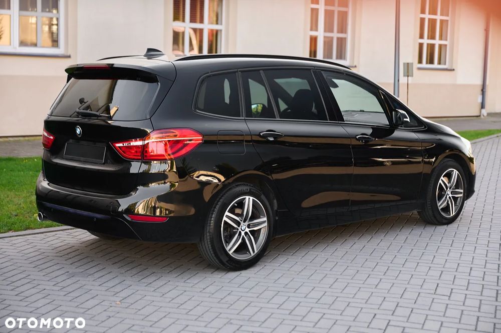 BMW Seria 2 218d Gran Tourer Sport-Aut Sport Line - 15