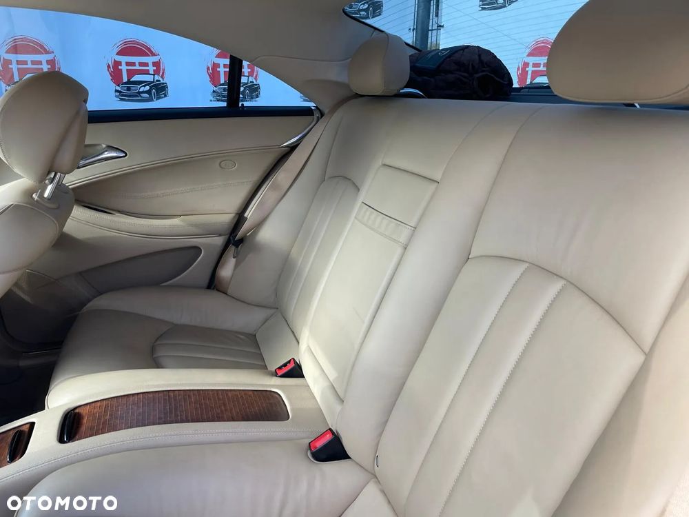 Mercedes-Benz CLS 350 7G-TRONIC - 4