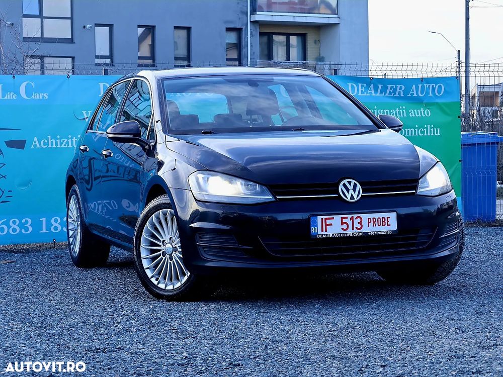Volkswagen Golf - 2
