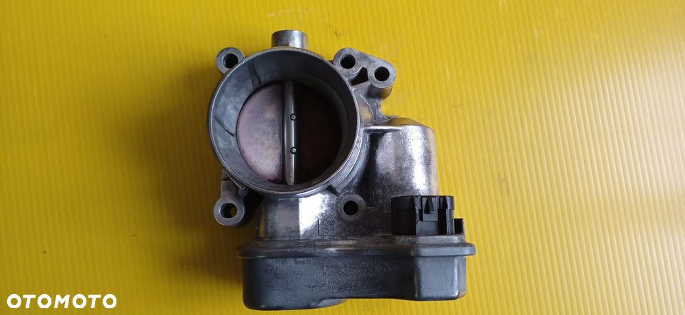 Przepustnica powietrza Opel 2.2 16V, 25312094, 12568796 - 3