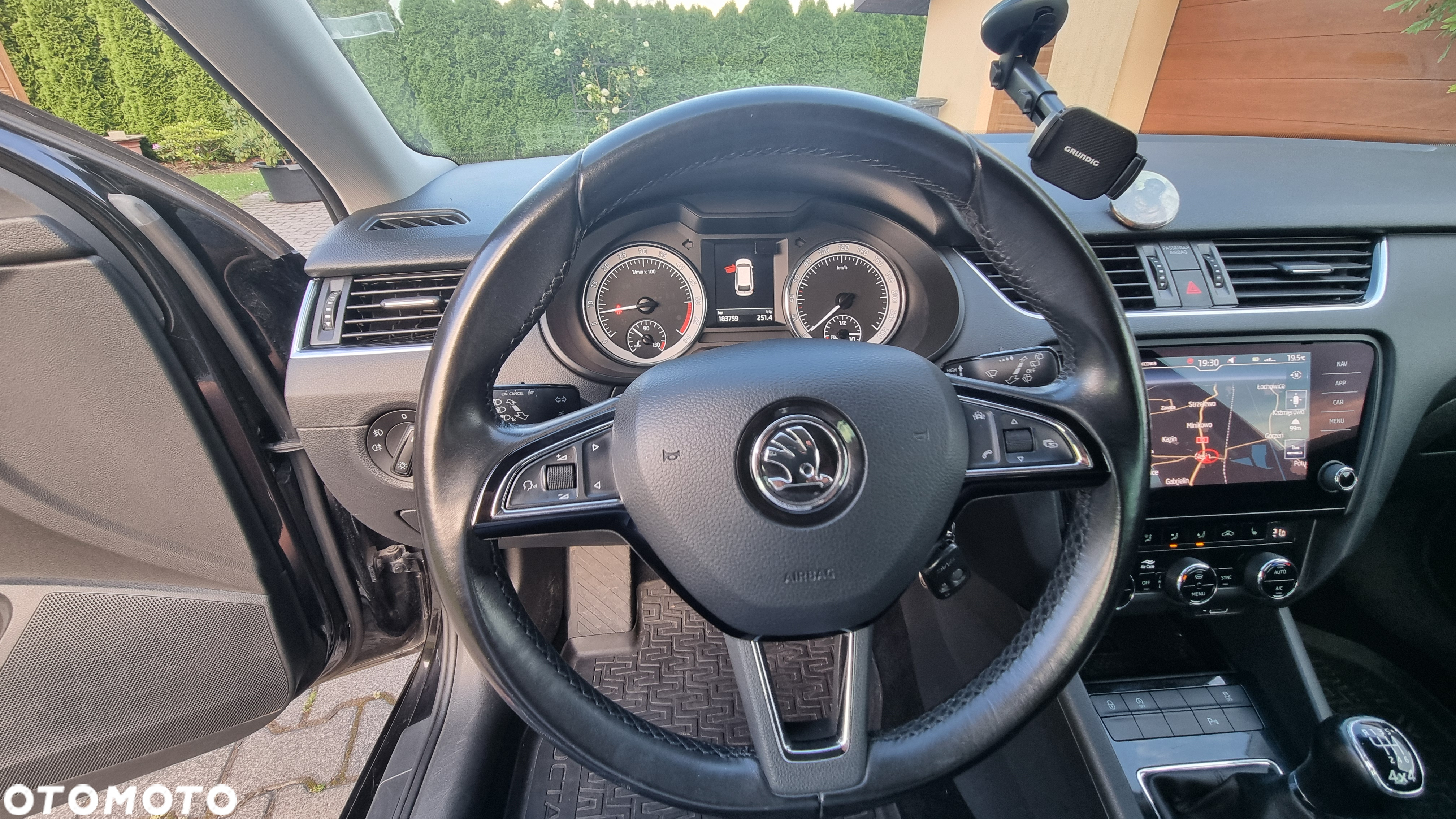 Skoda Octavia 2.0 TDI 4x4 Elegance - 26