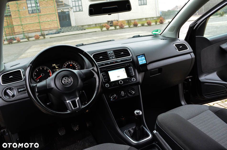 Volkswagen Polo 1.2 Comfortline - 37