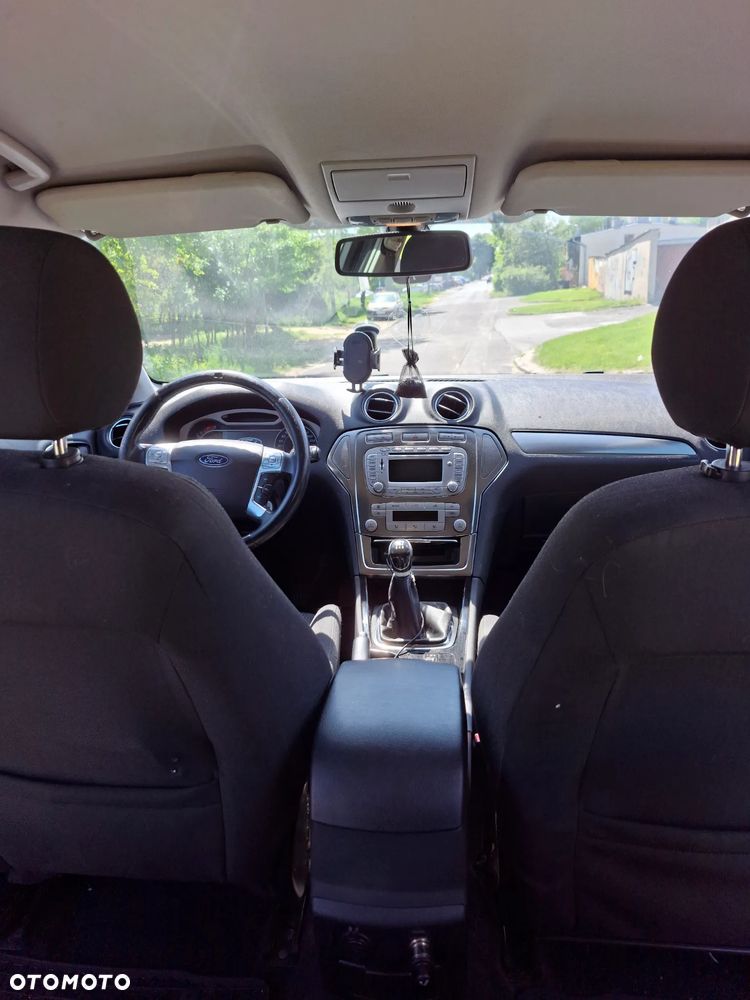 Ford Mondeo 2.0 Titanium - 16