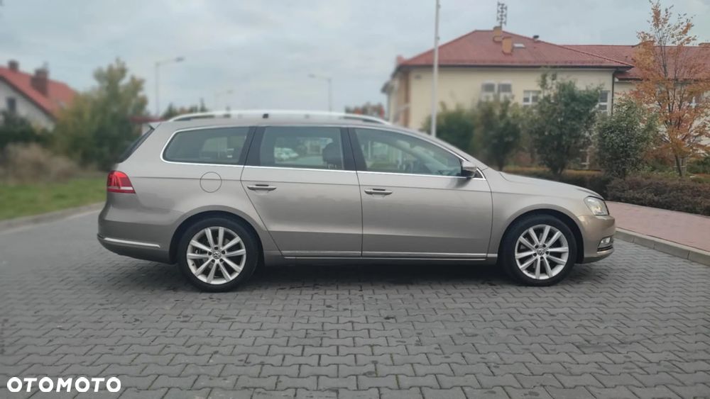 Volkswagen Passat 2.0 TDI Comfortline - 4