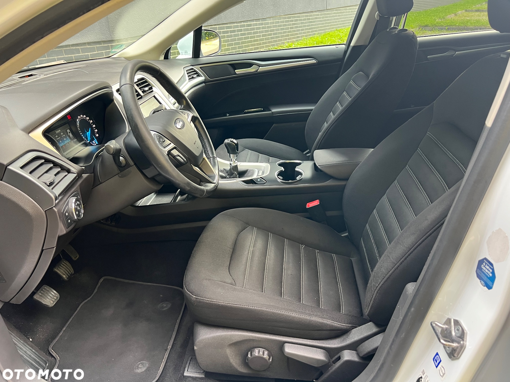 Ford Mondeo 2.0 TDCi Ambiente - 33