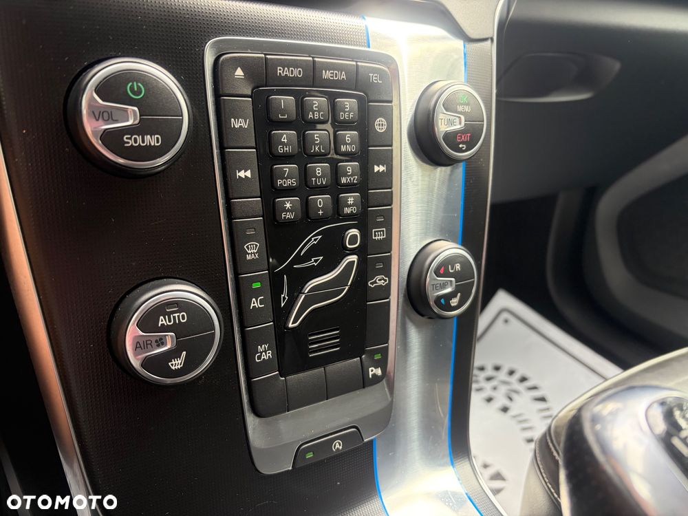 Volvo V40 D2 RDesign - 27