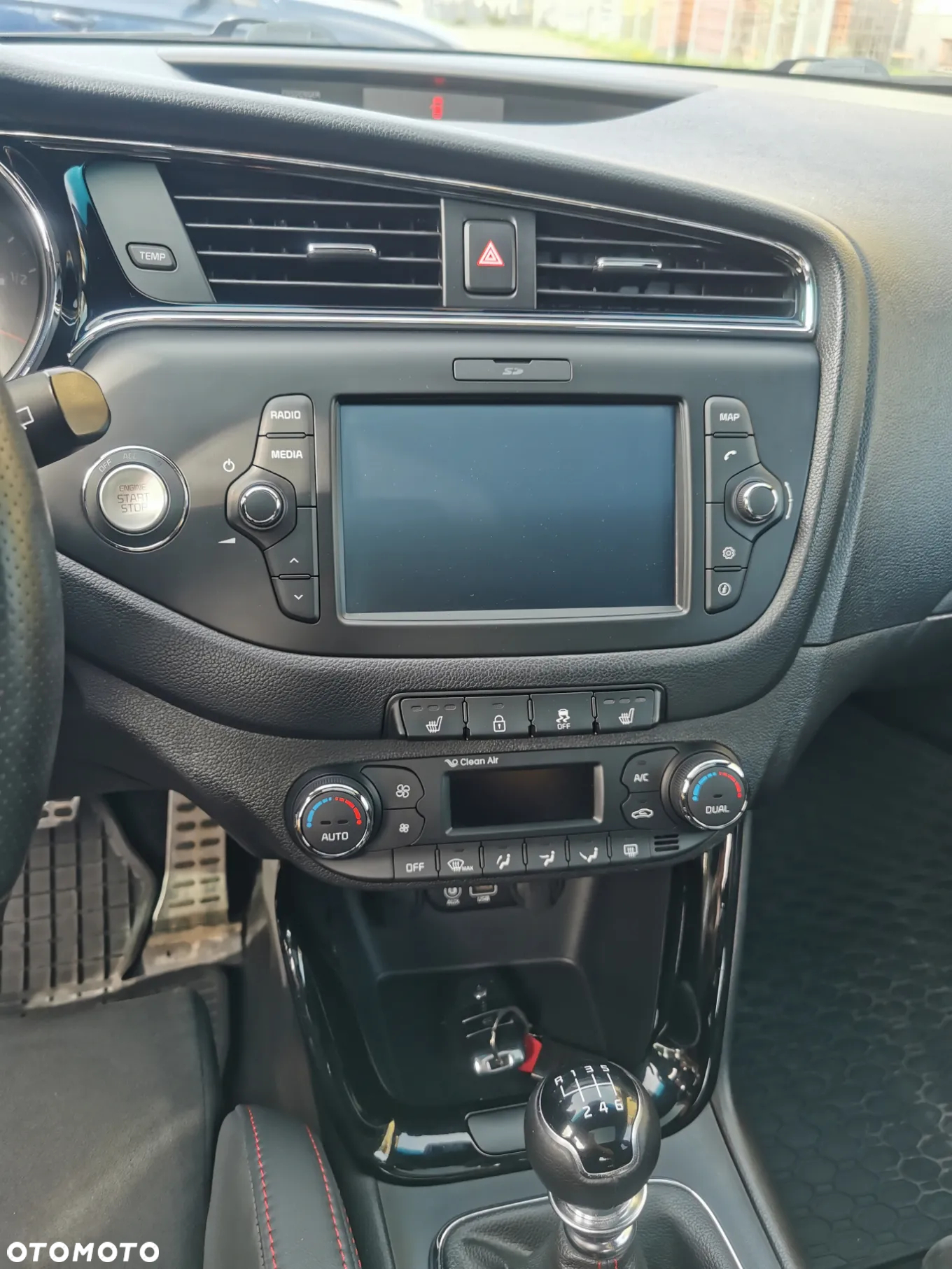 Kia ProCeed Pro_cee'd 1.6 T-GDI GT XL - 28