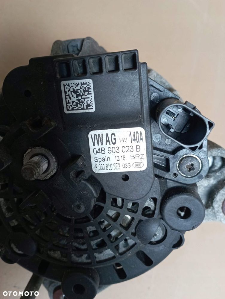 VW POLO 6C 1.4 TDI ALTERNATOR 14V 140A 04B903023B - 4