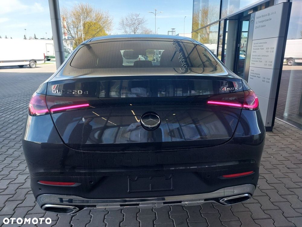 Mercedes-Benz GLC - 7