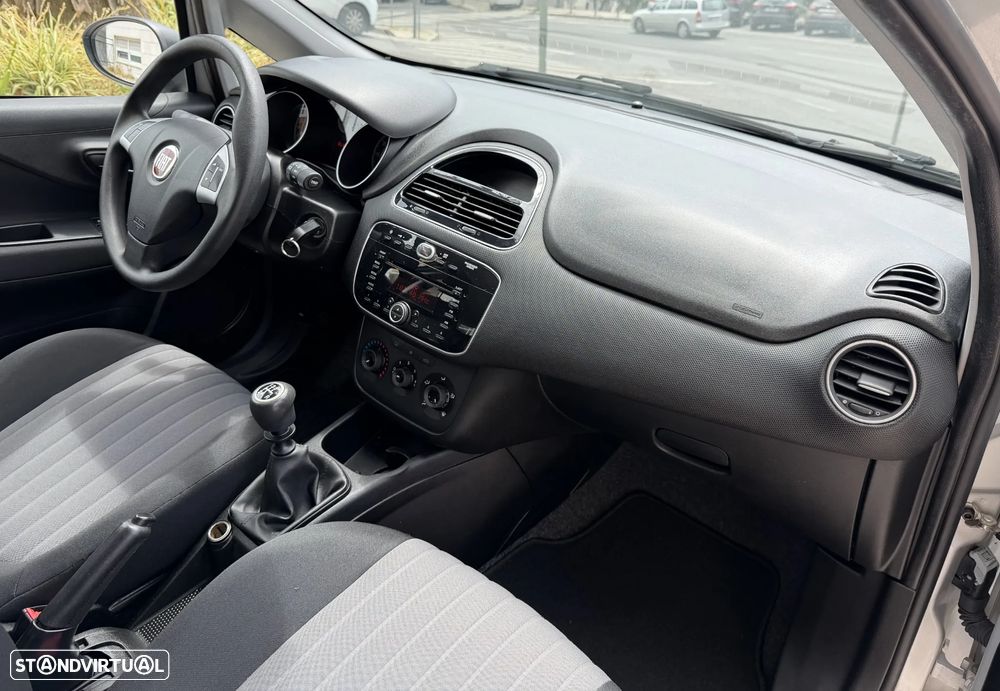 Fiat Punto 1.2 Lounge S&S - 13