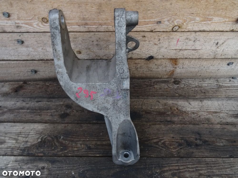 ŁAPA UCHWYT MOCOWANIE SILNIKA VW TRANSPORTER T6 T6.1 2.0 TDI CXH 7E0199343B - 2