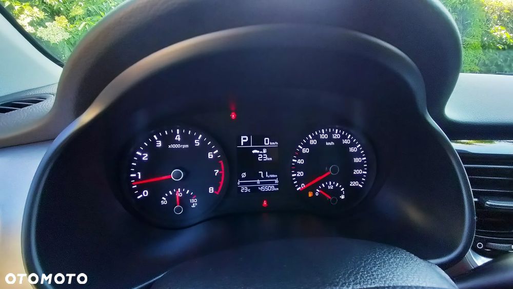 Kia Stonic - 26