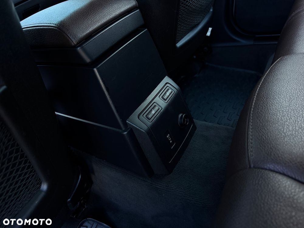 BMW X3 2.0d - 27