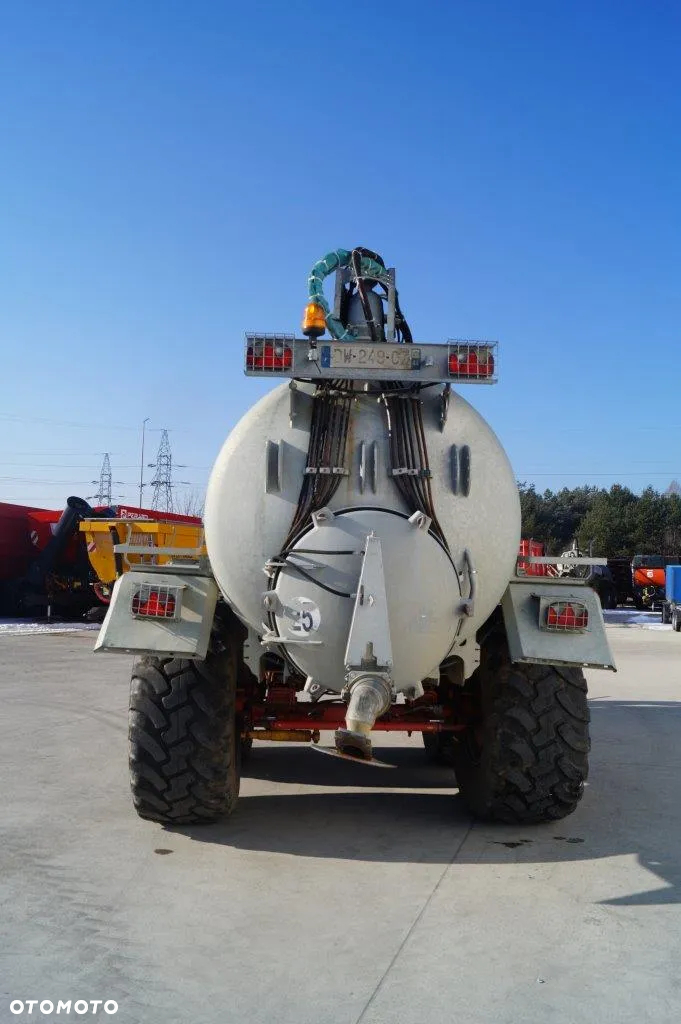 Pichon Wóz Asenizacyjny TCI 15700 z ramieniem górnym - 24