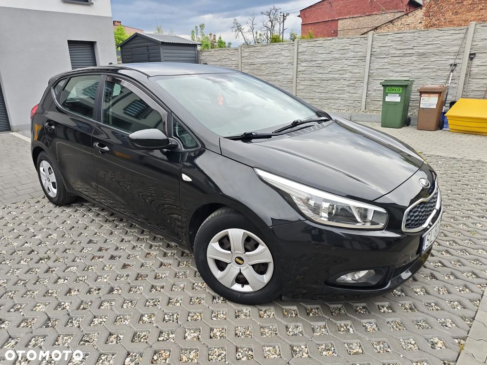 Kia Ceed 1.4 CVVT Vision - 27