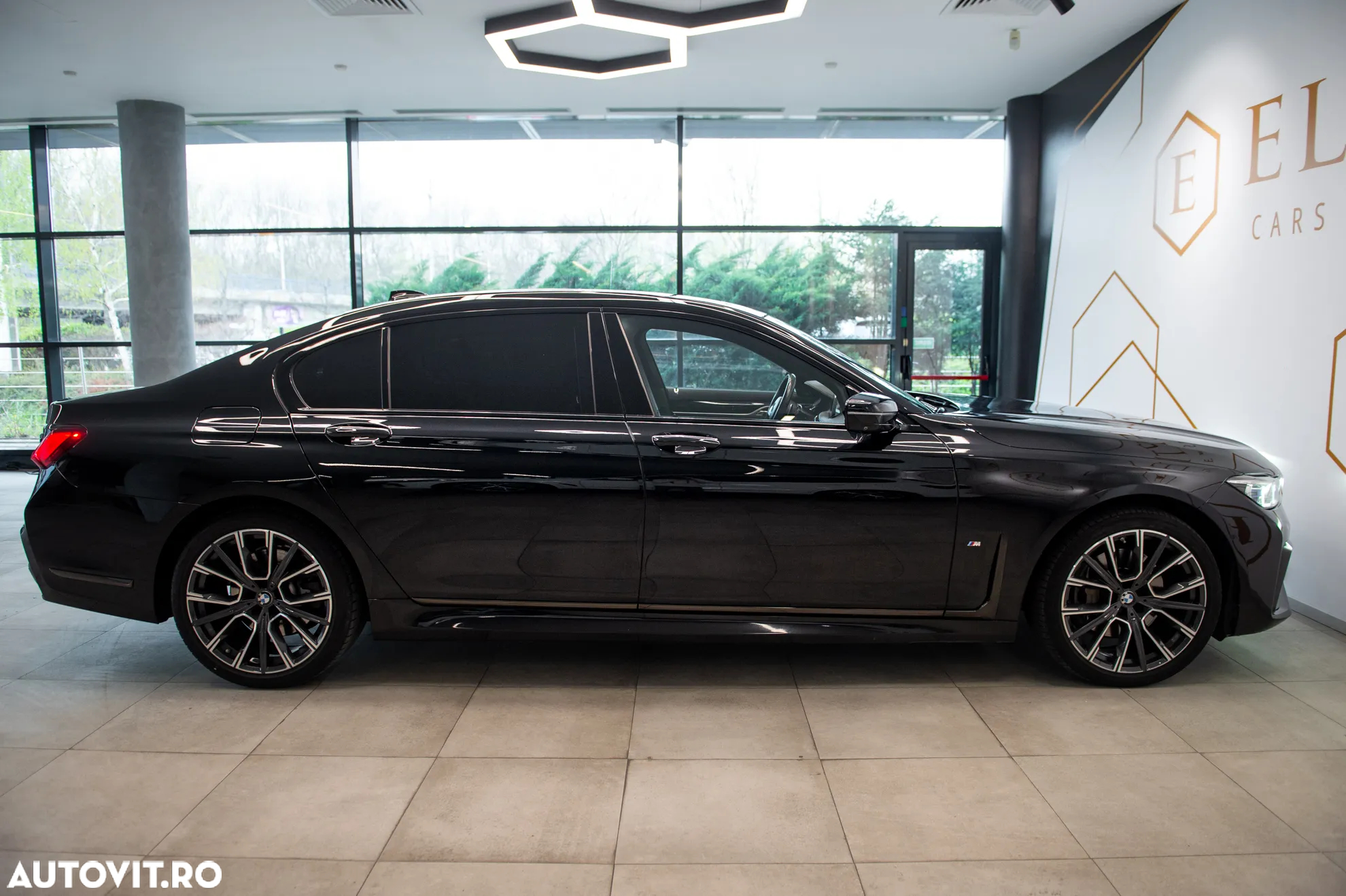 BMW Seria 7 740Li xDrive - 9