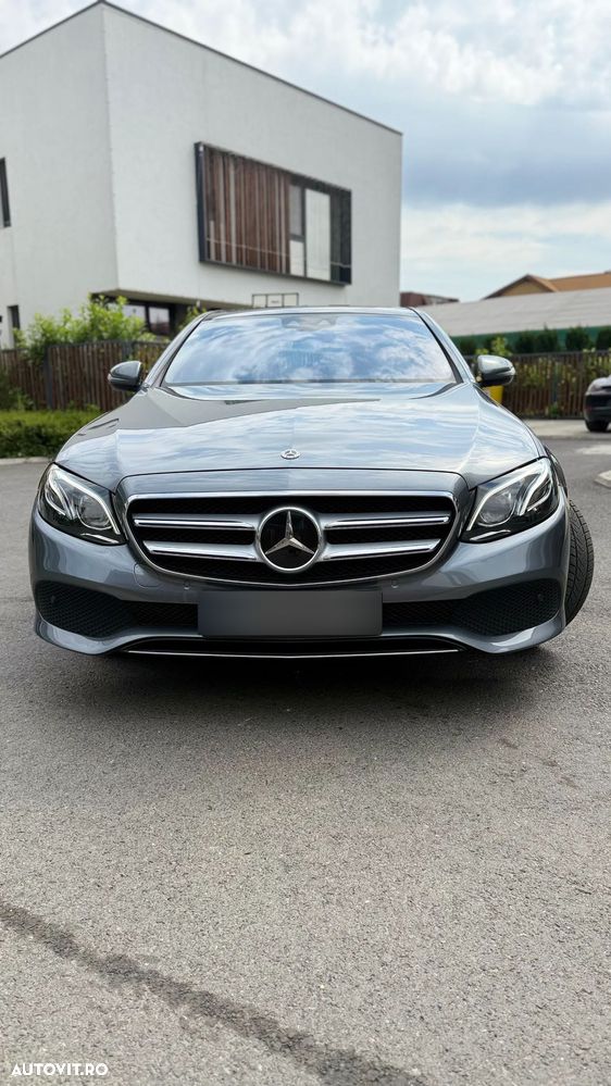 Mercedes-Benz E - 1