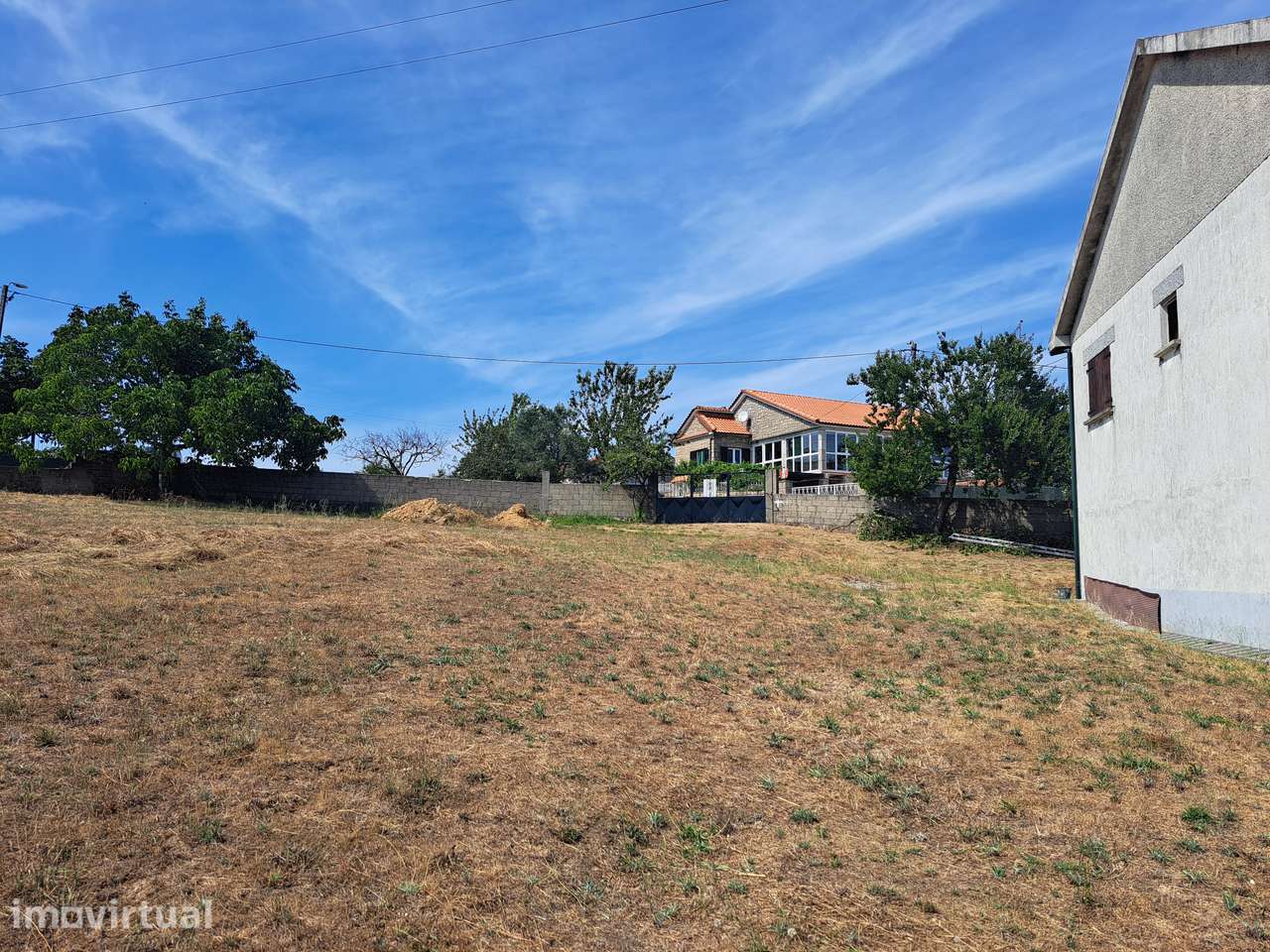 MORADIA E TERRENO 1895 M2 CONCELHO DE CHAVES - Grande imagem: 3/28