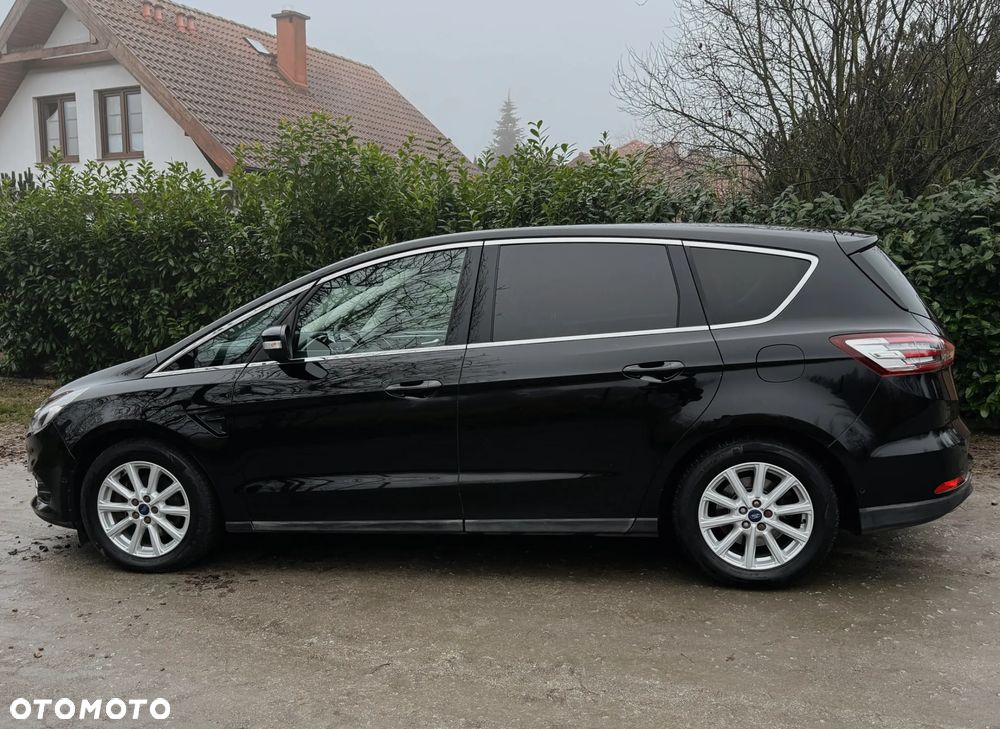 Ford S-Max 2.0 TDCi Titanium PowerShift - 6