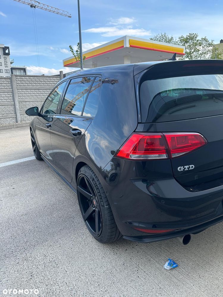 Volkswagen Golf GTD 2.0 TDI SCR DSG - 12
